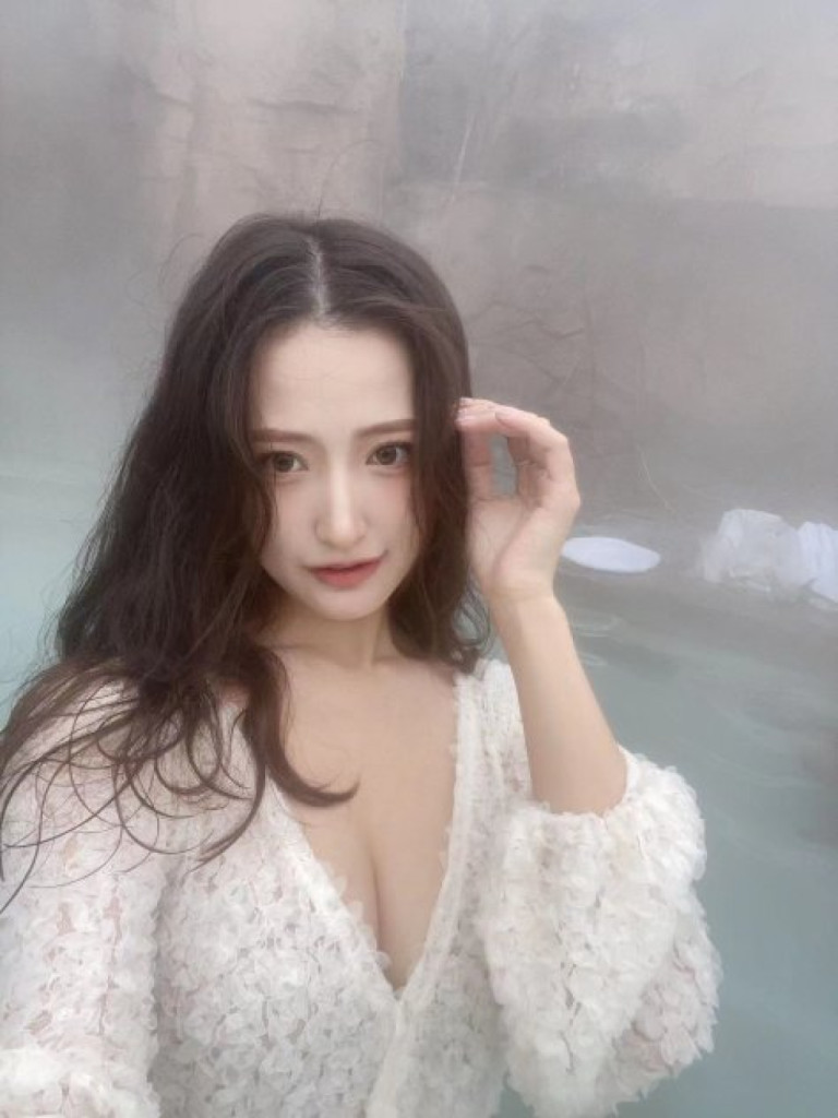 Profile picture 1
